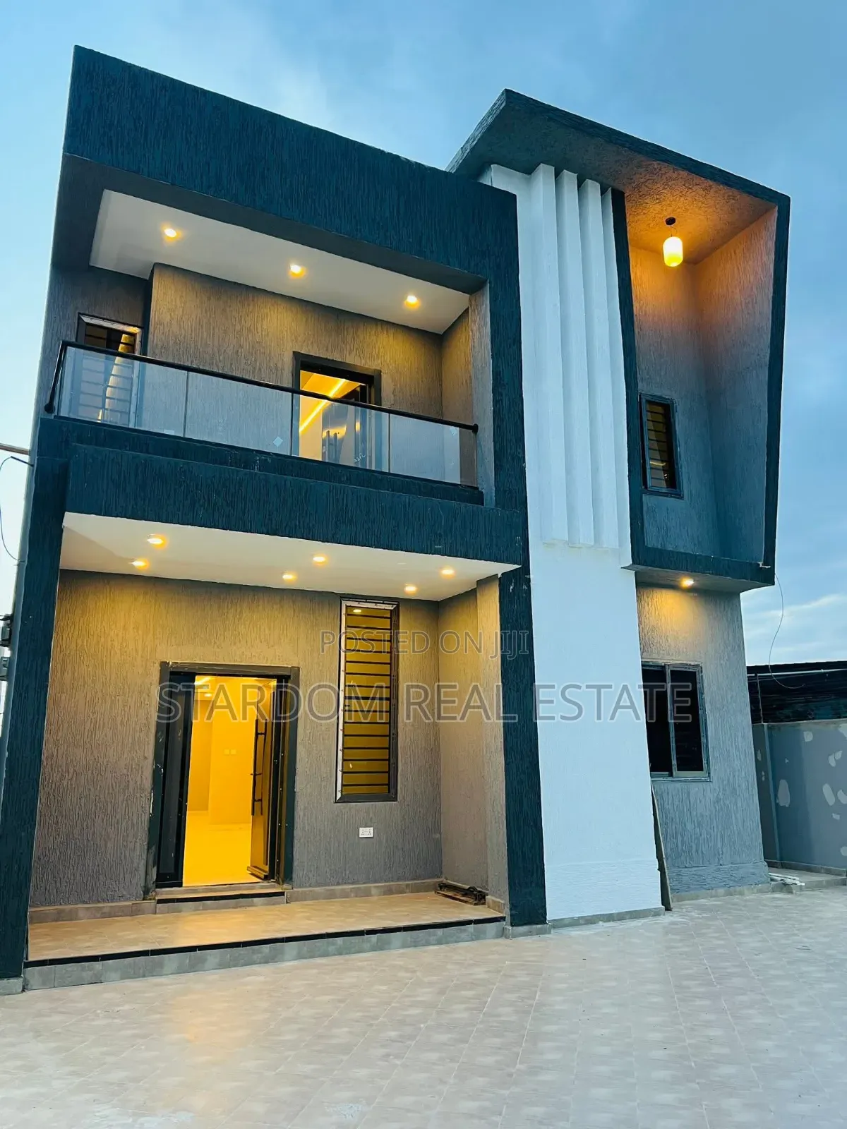 4bdrm Duplex in East Legon Hills, Boundary Road Area for sale in Boundary Road Area