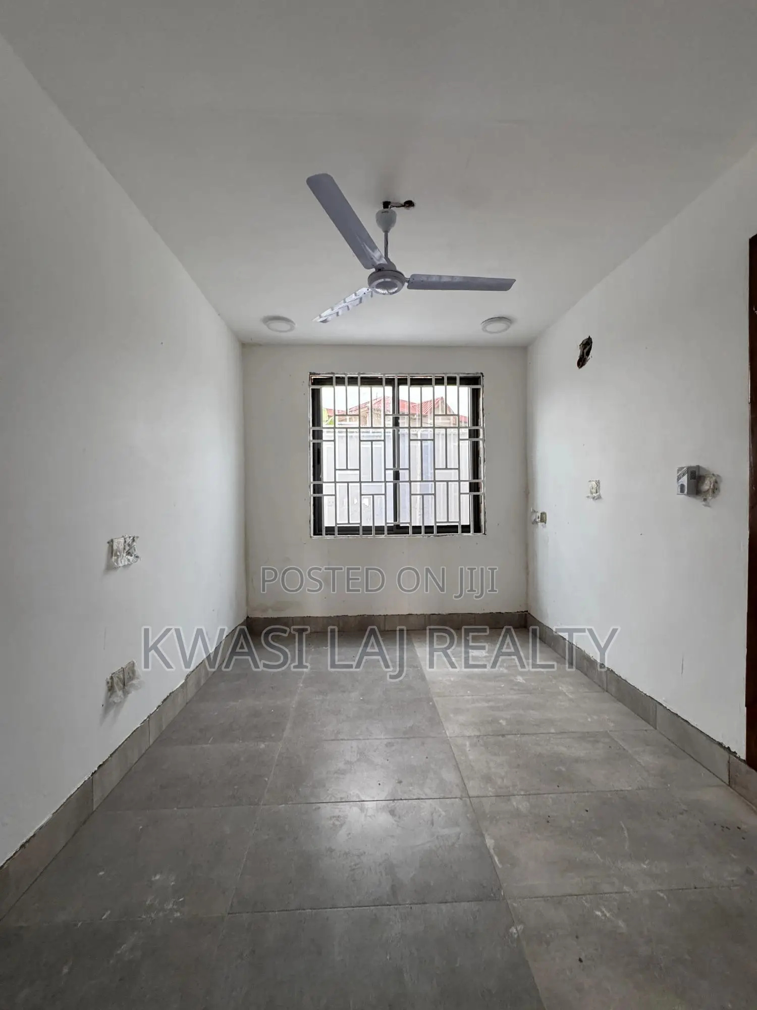 1bdrm Apartment in Redtop, Weija for rent in Weija