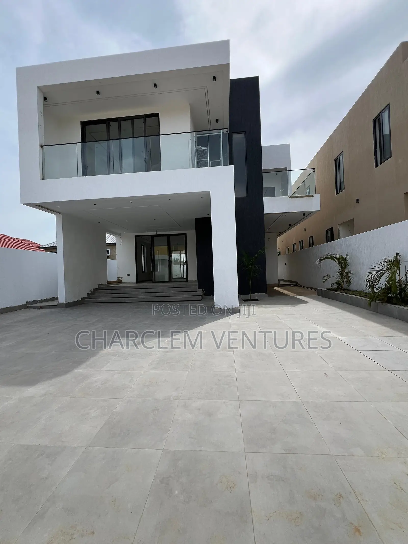 4bdrm House in Charclem Ventures, Accra Metropolitan for sale in Accra Metropolitan