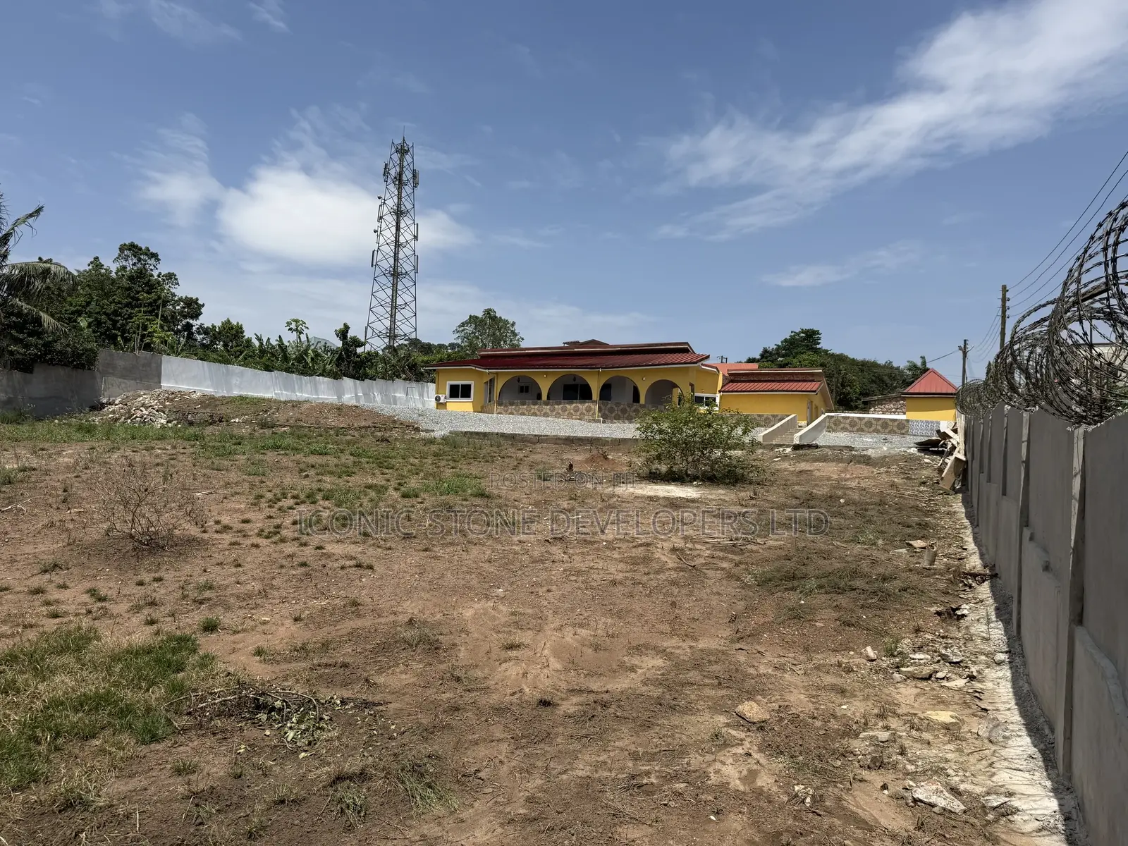 125/100sqft Plot of Land for Sale at Aburi Peduase in Aburi