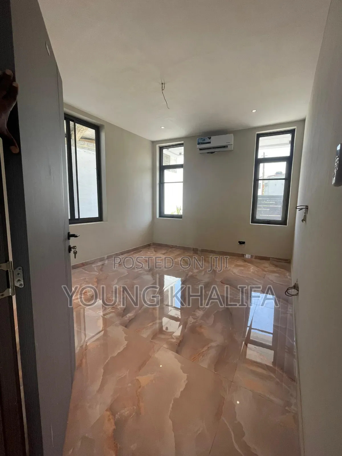 3bdrm Townhouse / Terrace in Teshie Bush Rood, Tseaddo for rent in Tseaddo
