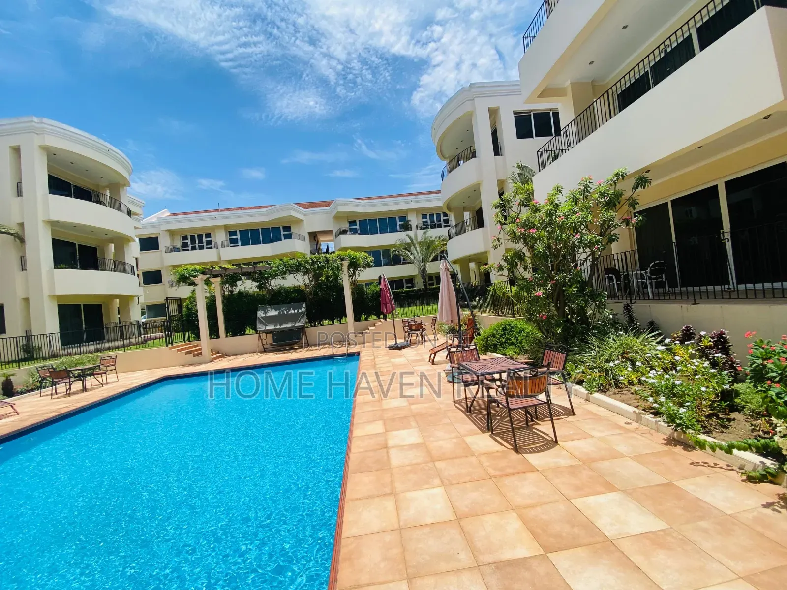 Furnished 3bdrm Apartment in Airport Residentials for rent in Airport Residential Area