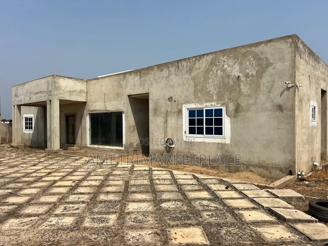 6bdrm House in Sege for sale in Sege