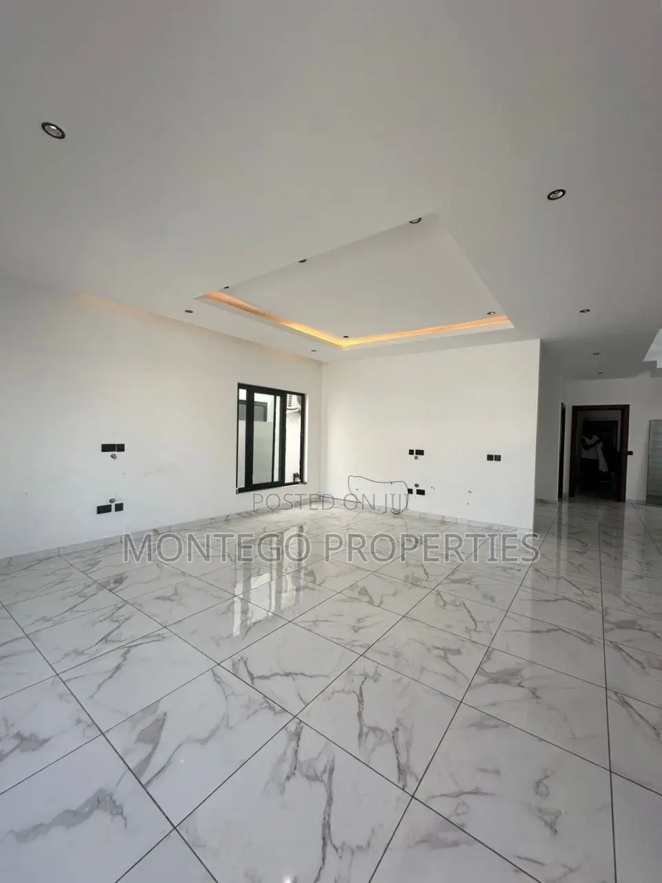 3bdrm House in Adjiringanor, School Junction for rent in School Junction