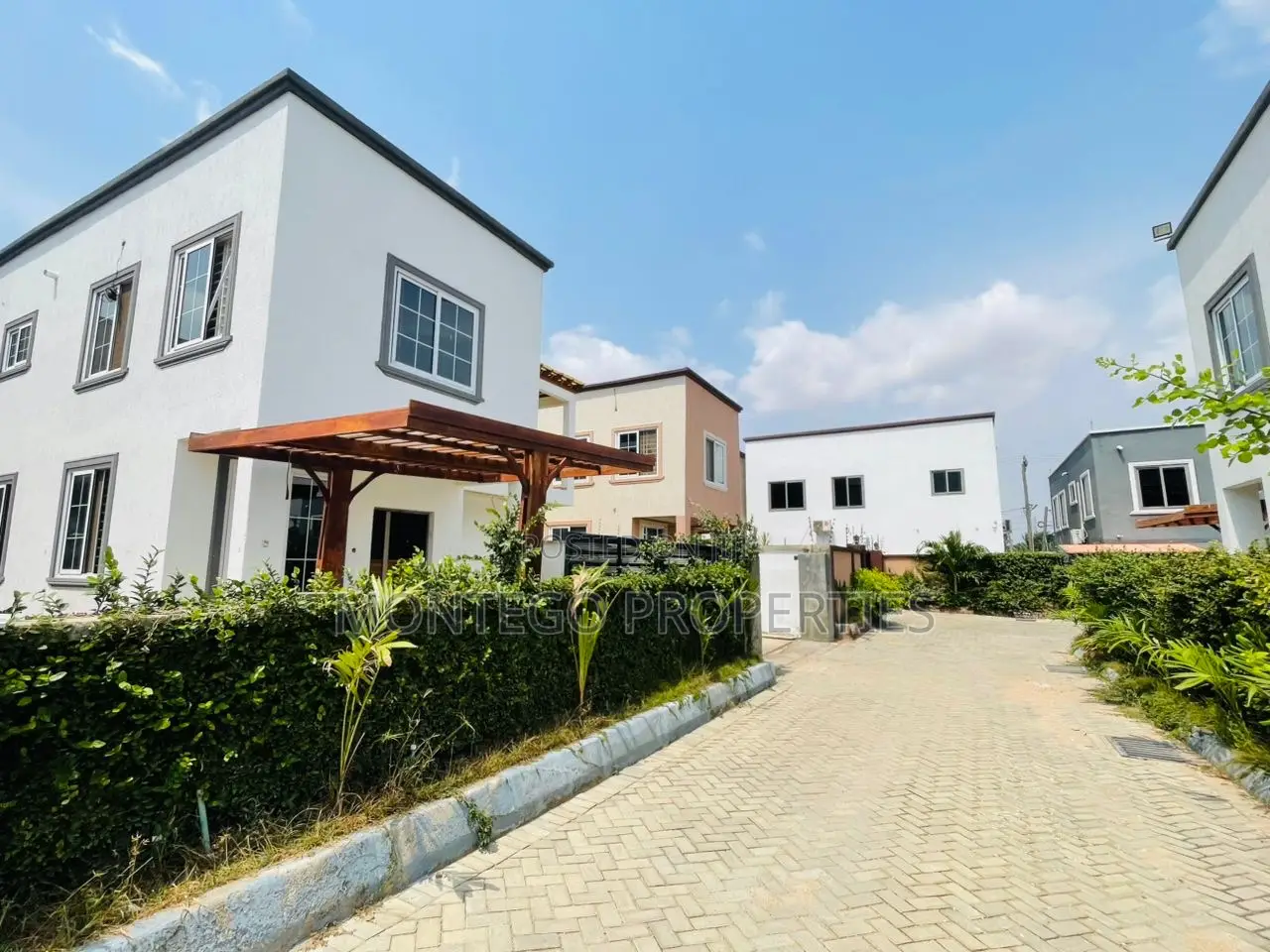 3bdrm House in East Legon, A&C Mall Area for sale in A&C Mall Area