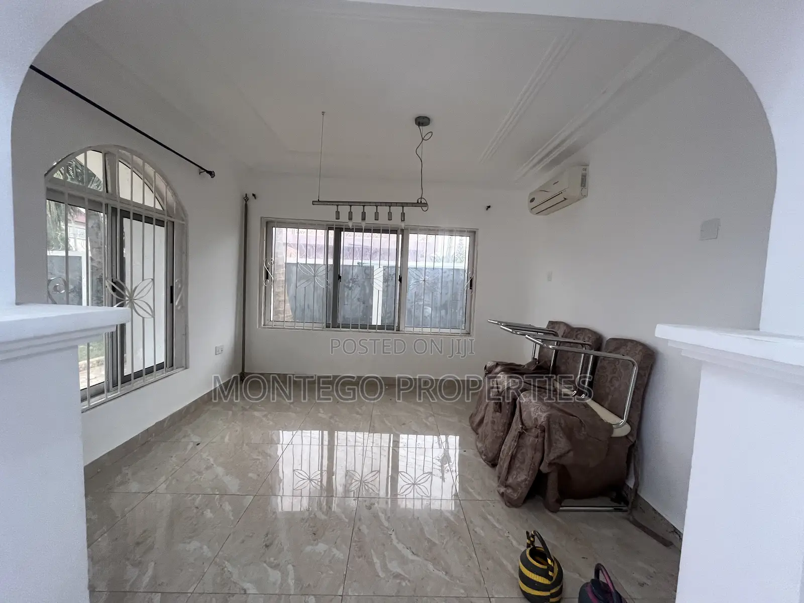 6bdrm House in East Legon, American House for rent in American House