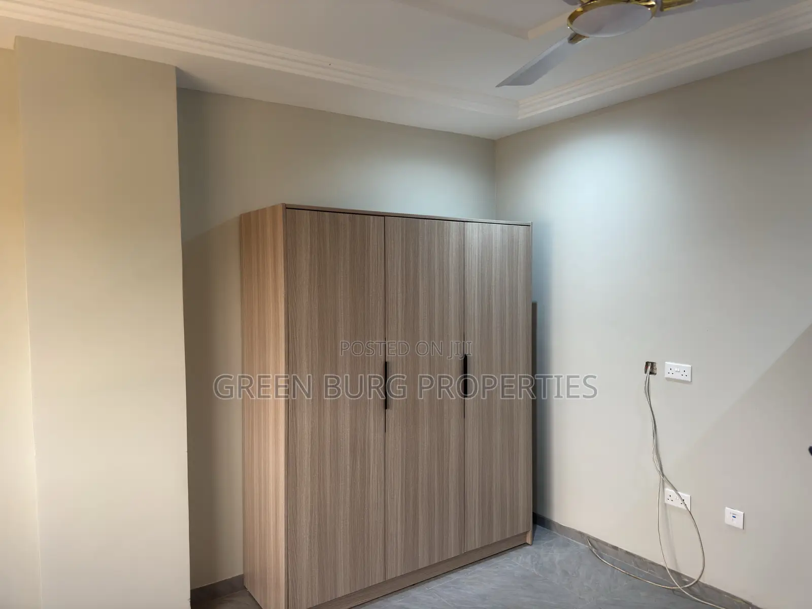 1bdrm Apartment in Green, Madina for rent in Madina