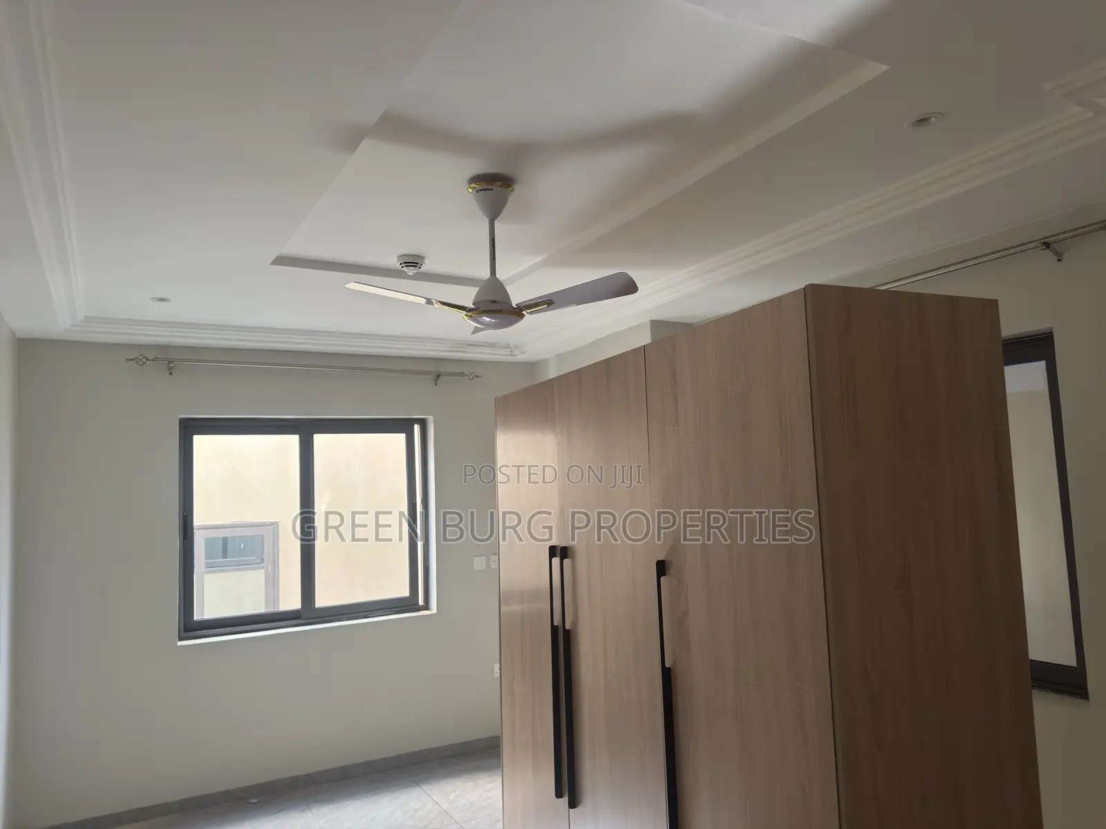 2bdrm Apartment in Green, Madina for rent in Madina