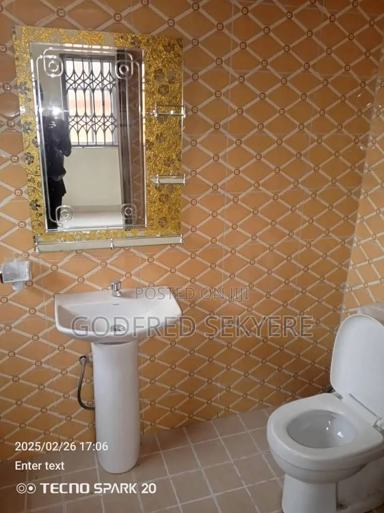 2bdrm Apartment in Adeleke Estates, Kumasi Metropolitan for rent in Kumasi Metropolitan