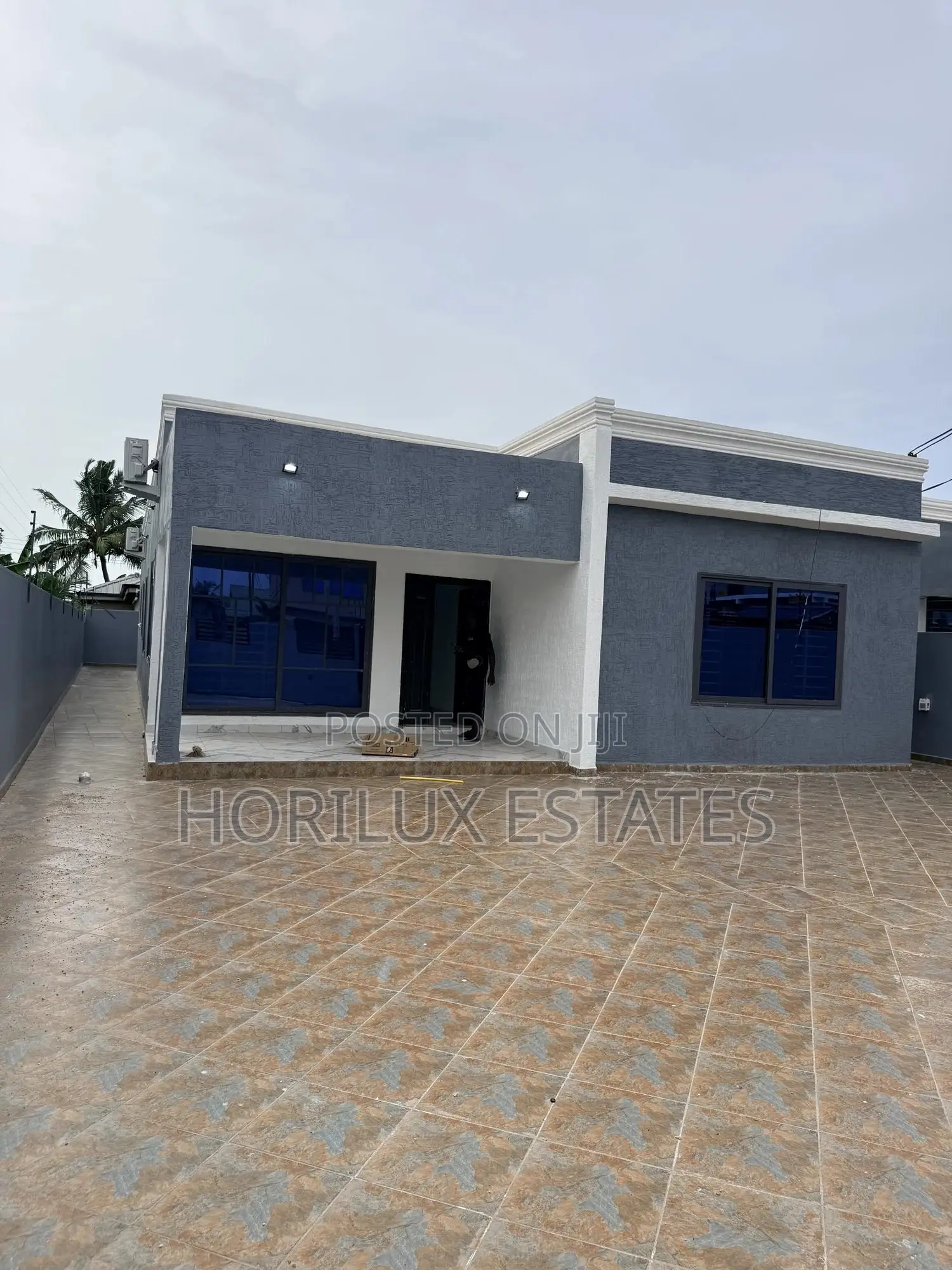 3bdrm Bungalow in Ablekuma Odumase for sale in Ablekuma