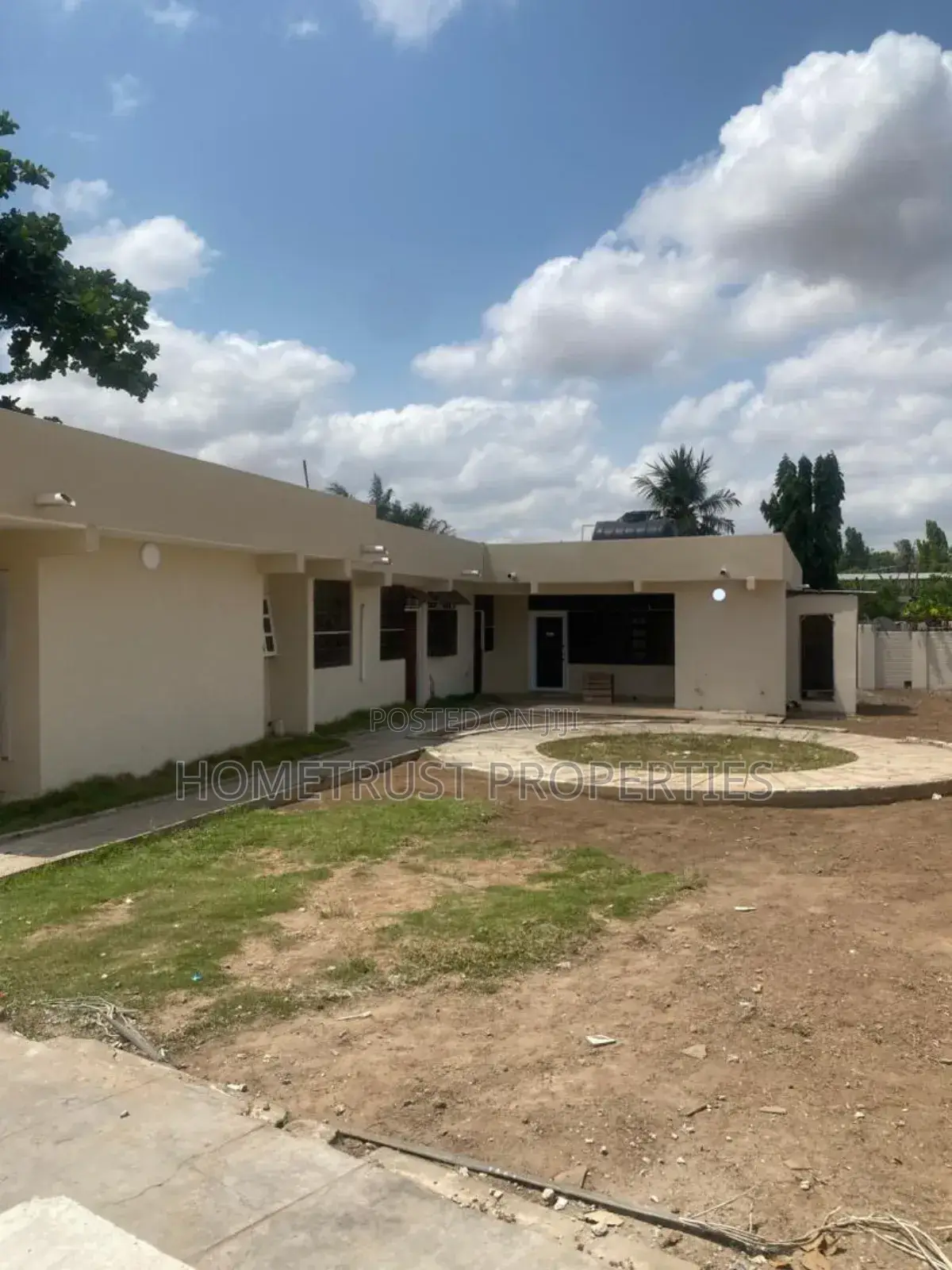 12bdrm House in Dome Market, CFC Estates for rent in CFC Estates