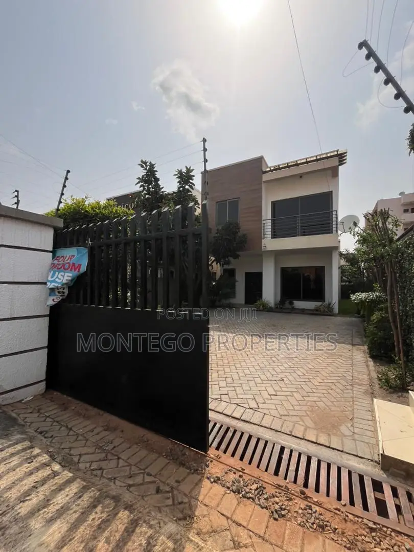 3bdrm House in East Legon, American House for rent in American House
