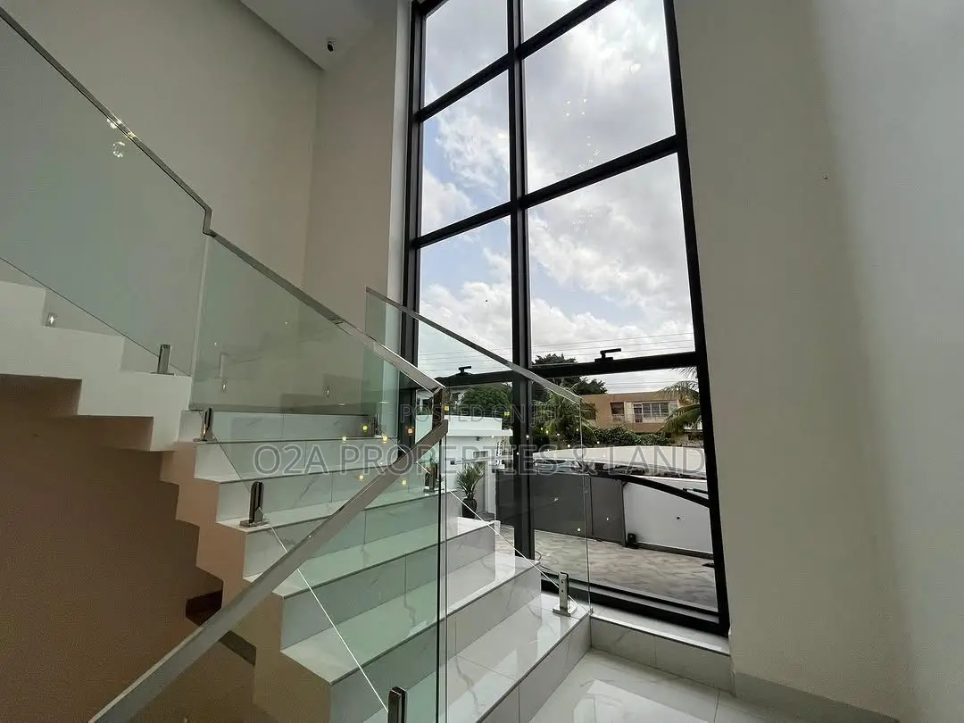 4bdrm House in Abelemkpe, Lincoln School Area for rent in Lincoln School Area