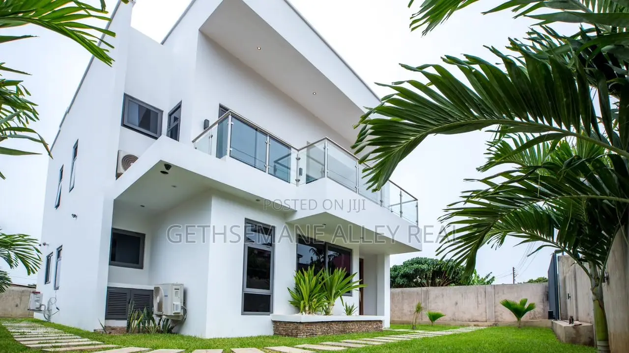 Furnished 5bdrm Penthouse in Gethsemeny Alley, Tantra Hills for sale in Tantra Hills
