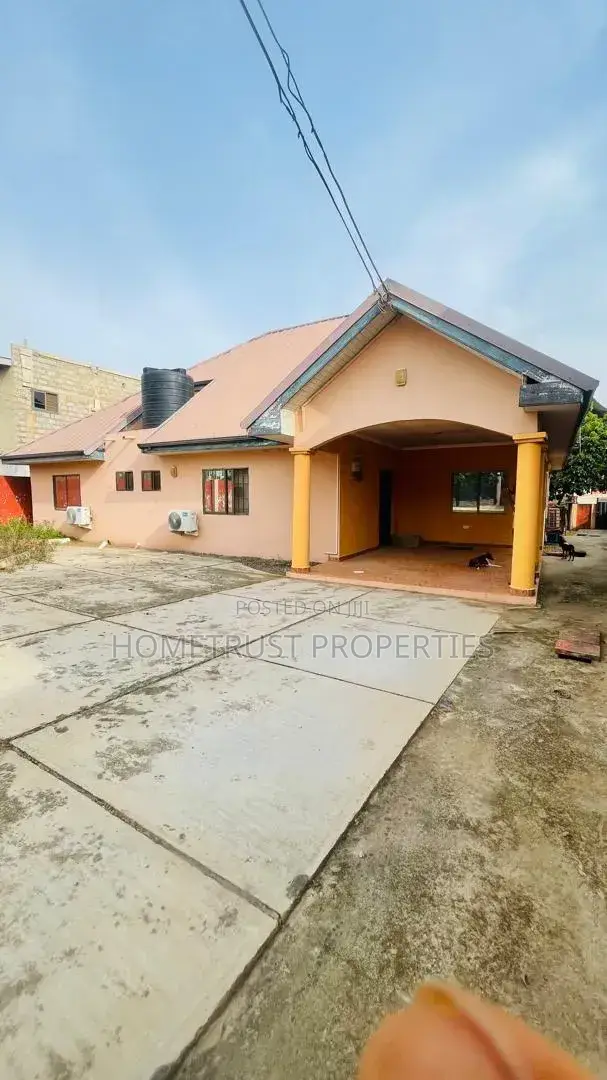 4bdrm House in Amasaman Wachild for sale in Amasaman
