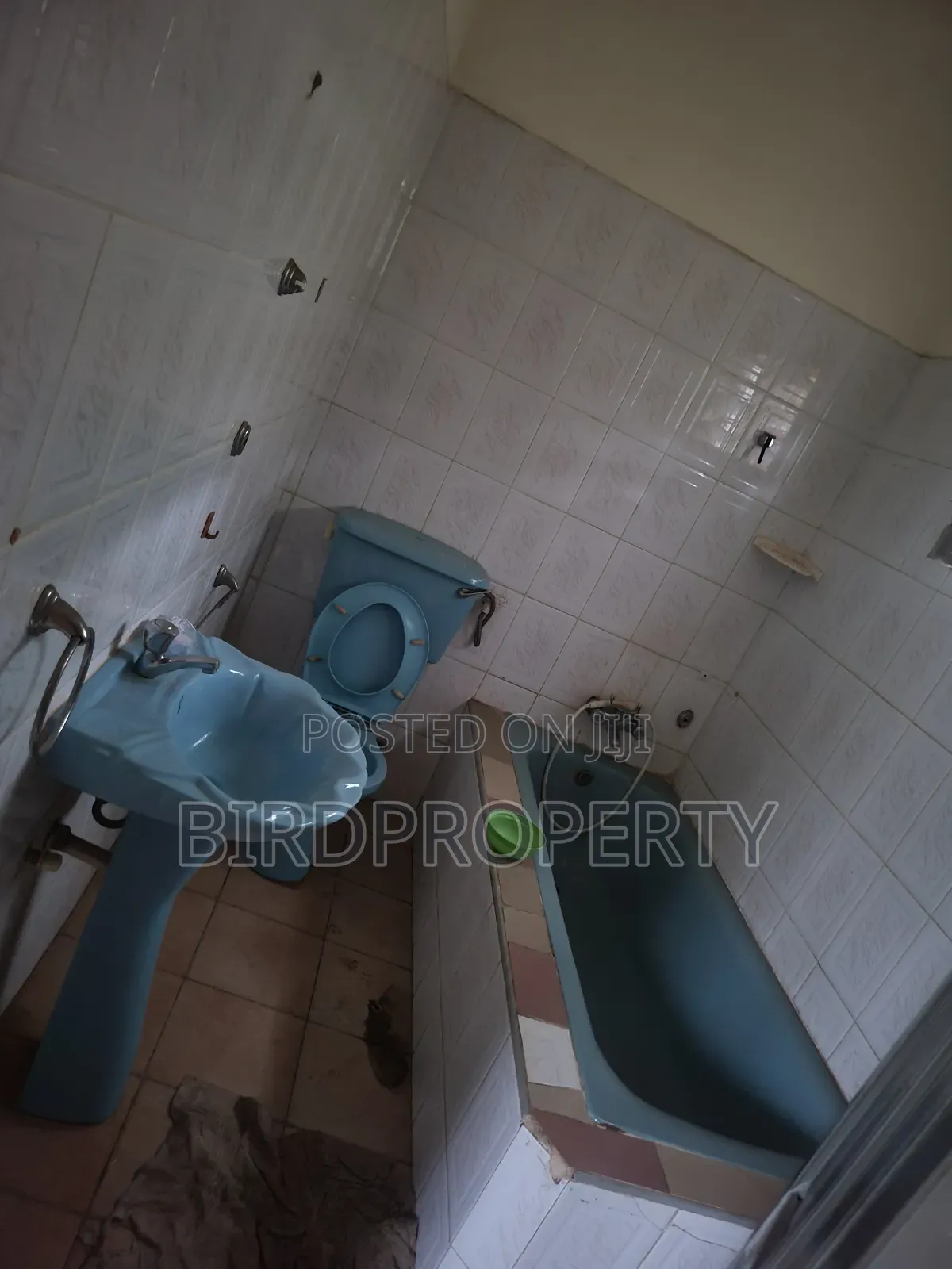 4bdrm House in Bird-Group, Ashaley Botwe for rent in Ashaley Botwe
