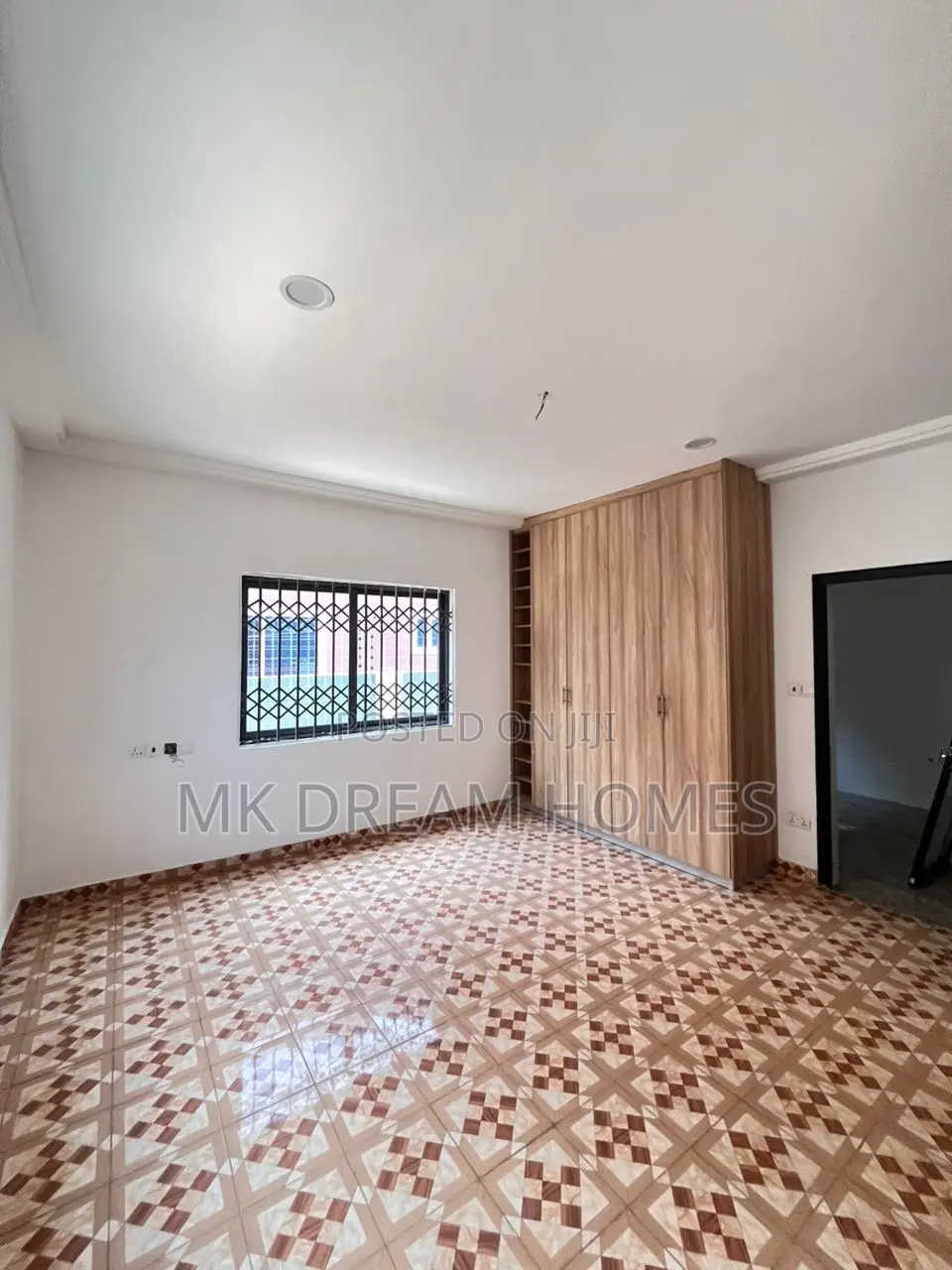 3bdrm House in Lake Side Estate for sale in Lake Side Estate