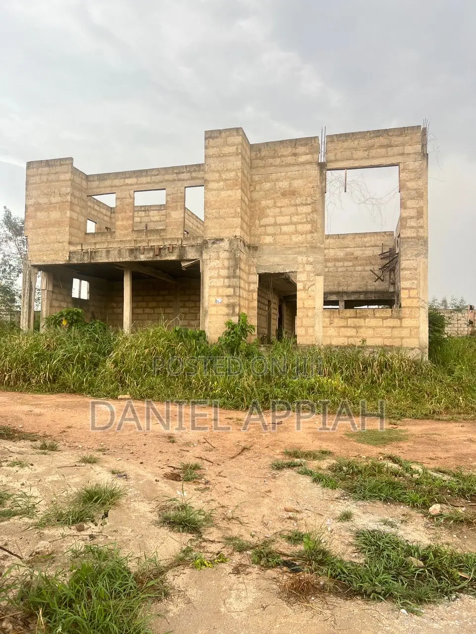 4bdrm Duplex in Afigya-Kwabre for sale in Afigya-Kwabre
