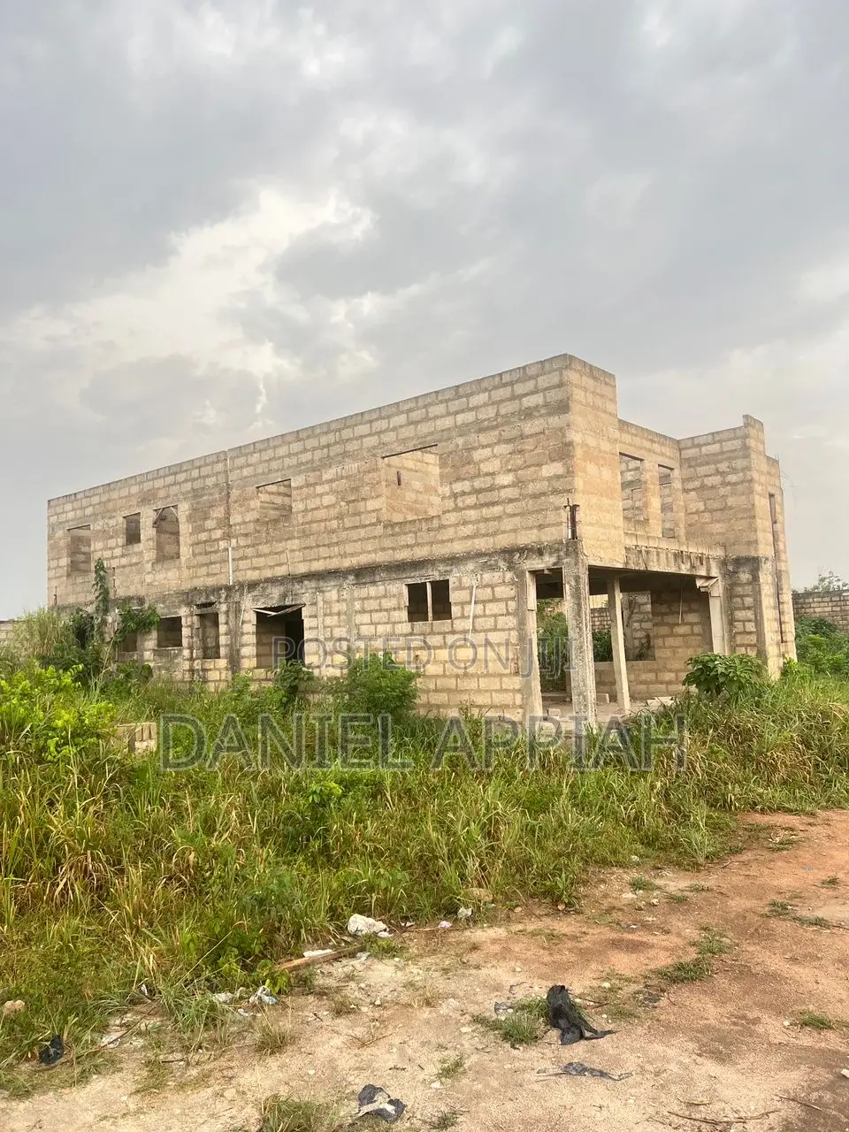 4bdrm Duplex in Afigya-Kwabre for sale in Afigya-Kwabre
