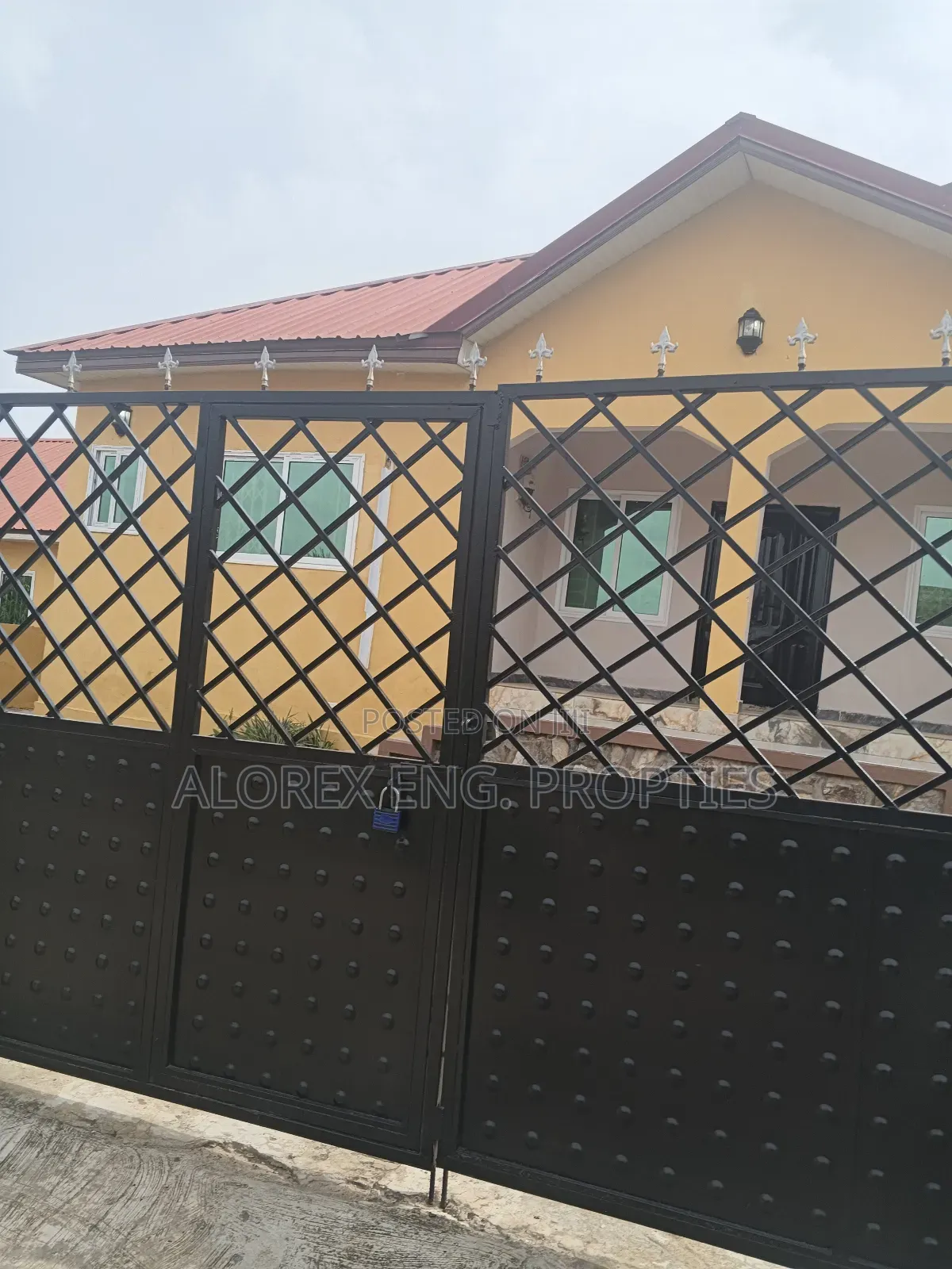 Furnished 3bdrm House in Oyarifa, Ghana Flag for rent in Ghana Flag