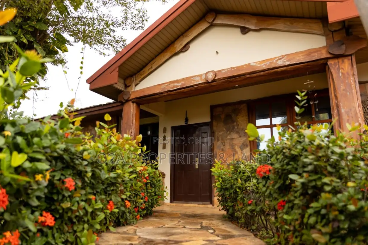 Furnished 4bdrm House in Spintex, Baatsona Total for rent in Baatsona Total