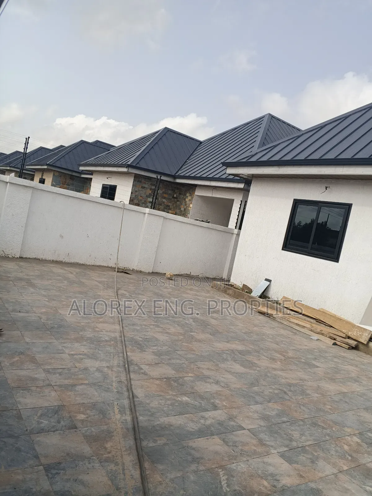 3bdrm House in Ashieyie $160K, Frafraha for sale in Frafraha
