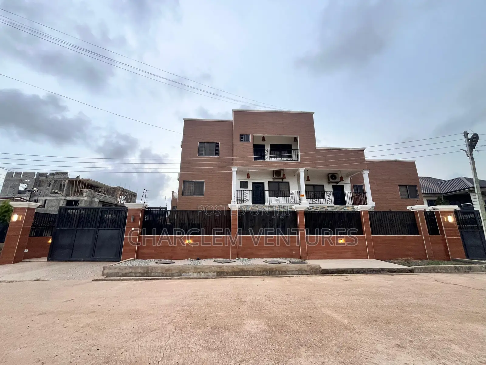 2bdrm Apartment in Charclem Ventures, East Legon for rent in East Legon
