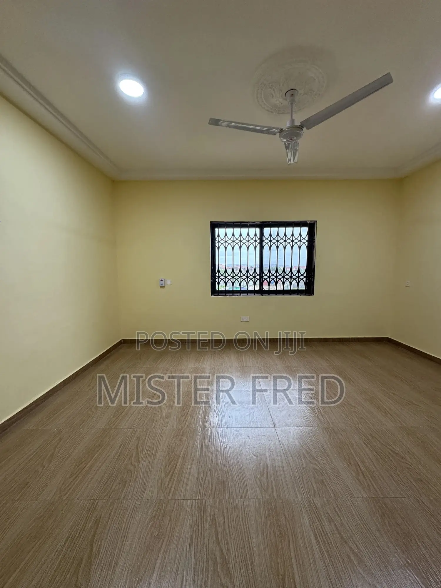 2bdrm Apartment in Tetegu Junction, Weija for rent in Weija