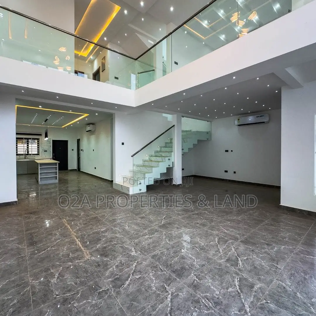 4bdrm House in Lakeside Estate for sale in Lake Side Estate