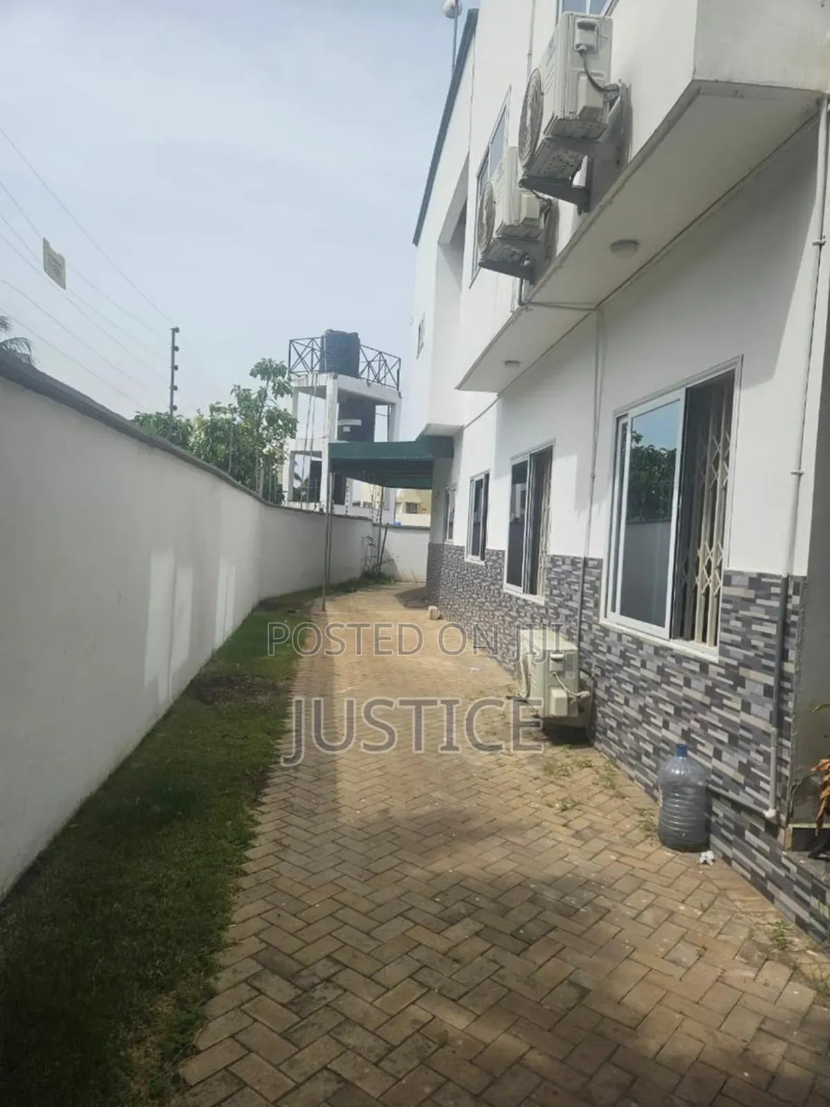 3bdrm House in Roman Ridge, Shopping Arcade Area for rent in Shopping Arcade Area