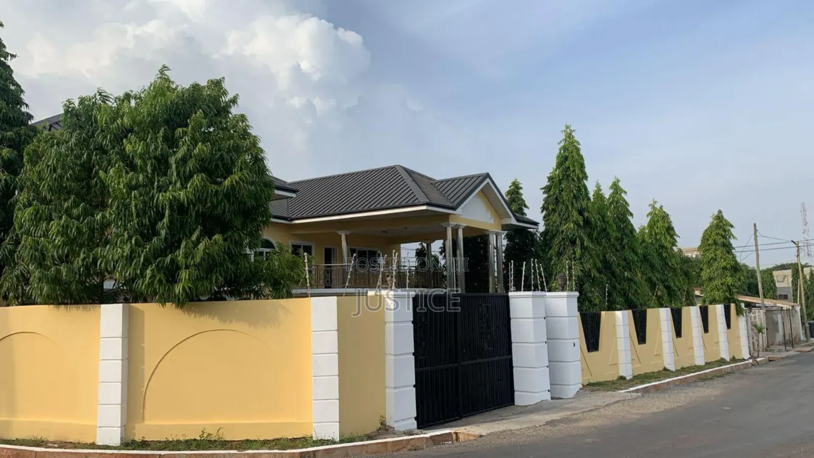 9bdrm Mansion in East Legon, Otano for rent in Otano
