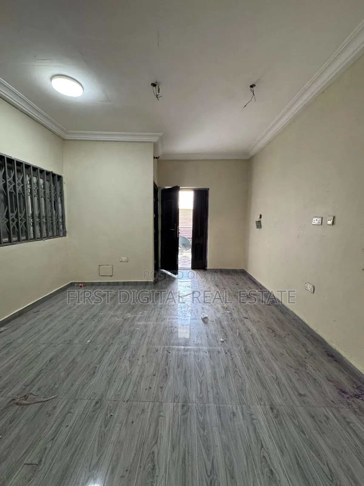 1bdrm House in First Digital Real, West Hills Mall Area for rent in West Hills Mall Area