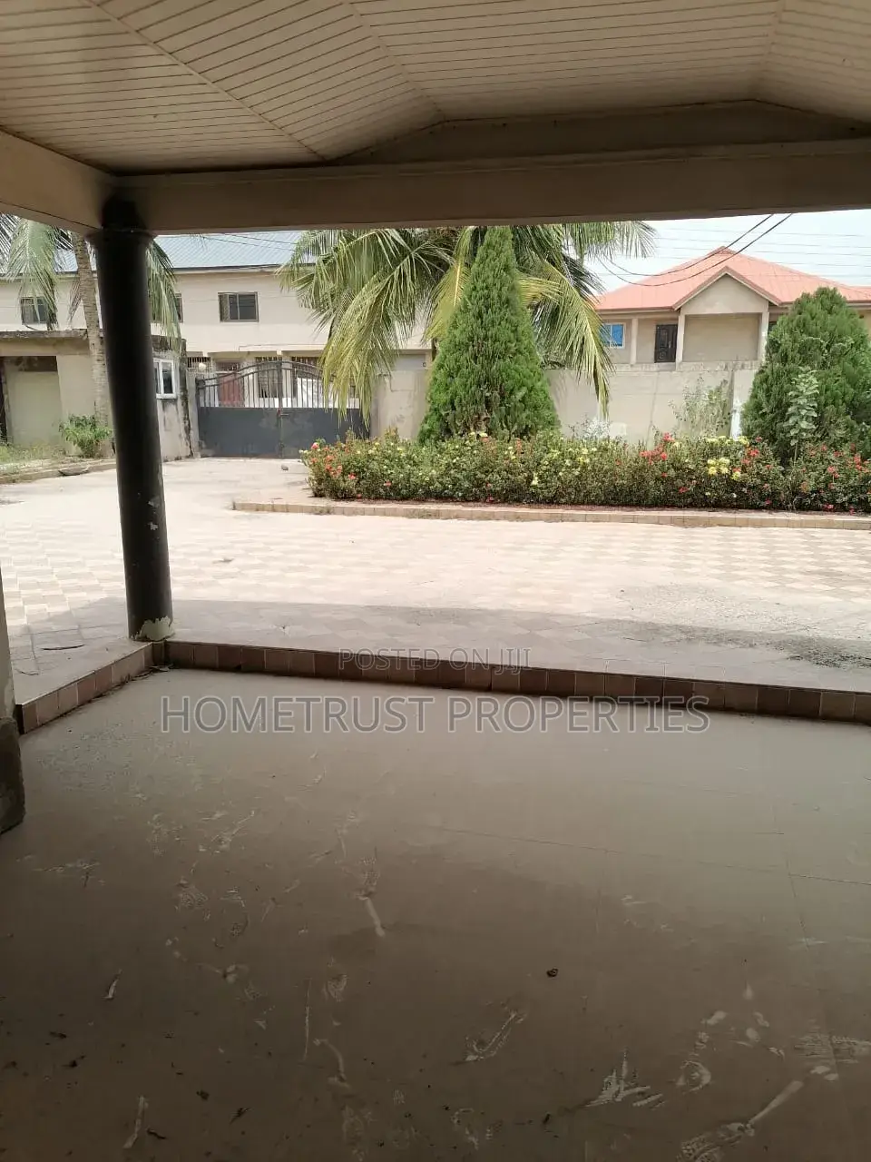 5bdrm House in Amasaman Satellite for sale in Amasaman