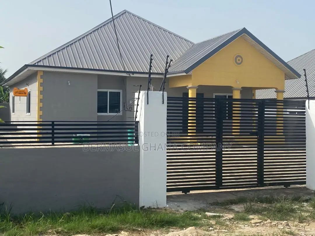 3bdrm House in Adom City Estate, Kasoa for sale in Kasoa