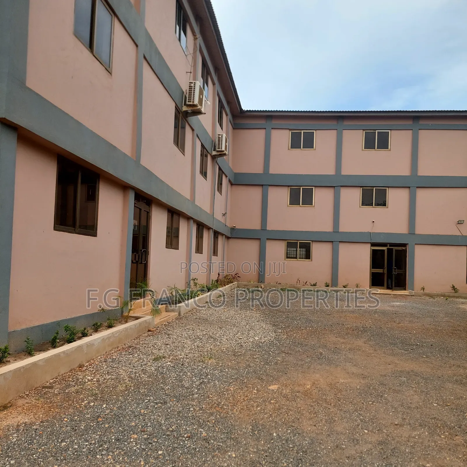 Warehouse for Rent at Spintex in Spintex