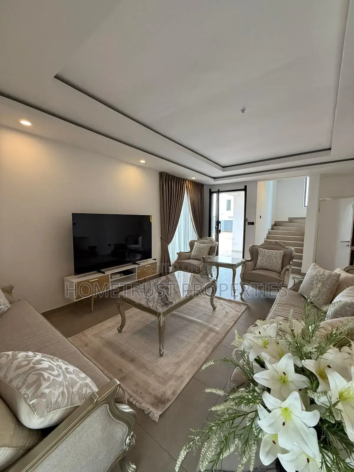 Furnished 3bdrm Duplex in East Legon, American House for rent in American House