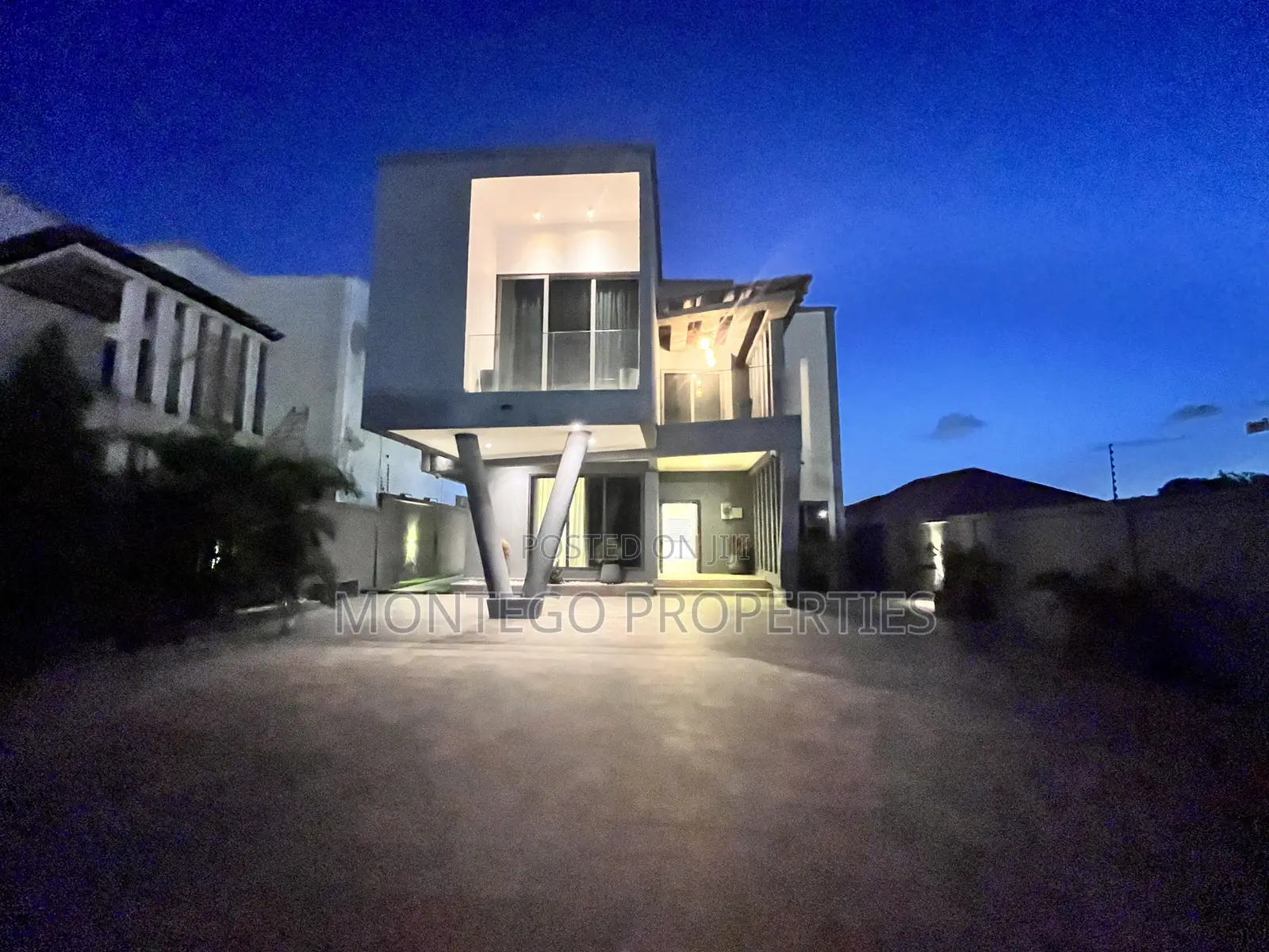 4bdrm House in East Legon Hills, Ashaley Botwe for sale in Ashaley Botwe