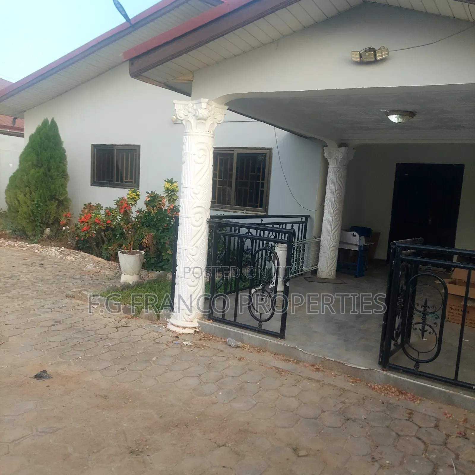 4bdrm House in Kg Franco Properties, Nungua for rent in Nungua