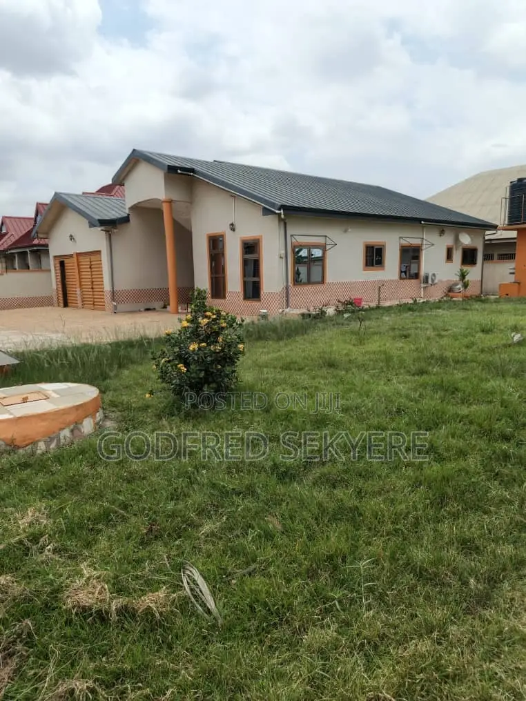 House for Sale in Kumasi Metropolitan