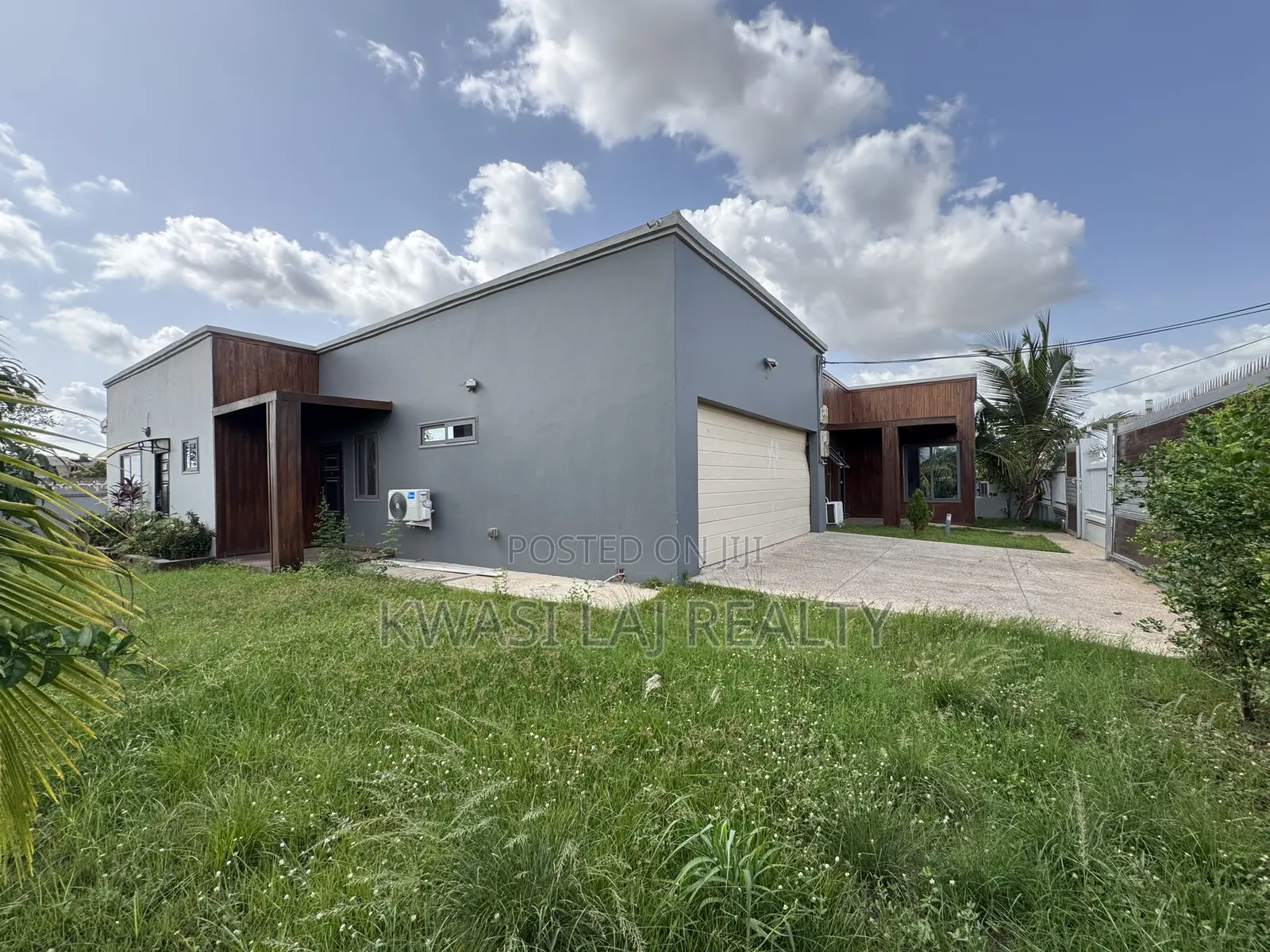 Furnished 4bdrm House in Amasaman, Pokuase for rent in Pokuase