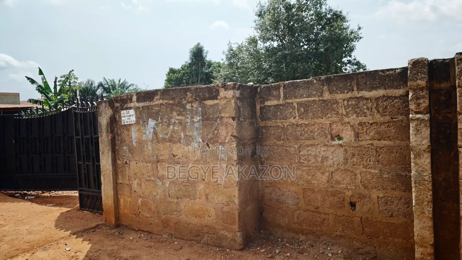 2.5 Acre Land for Sale at Madina in Zongo Junction