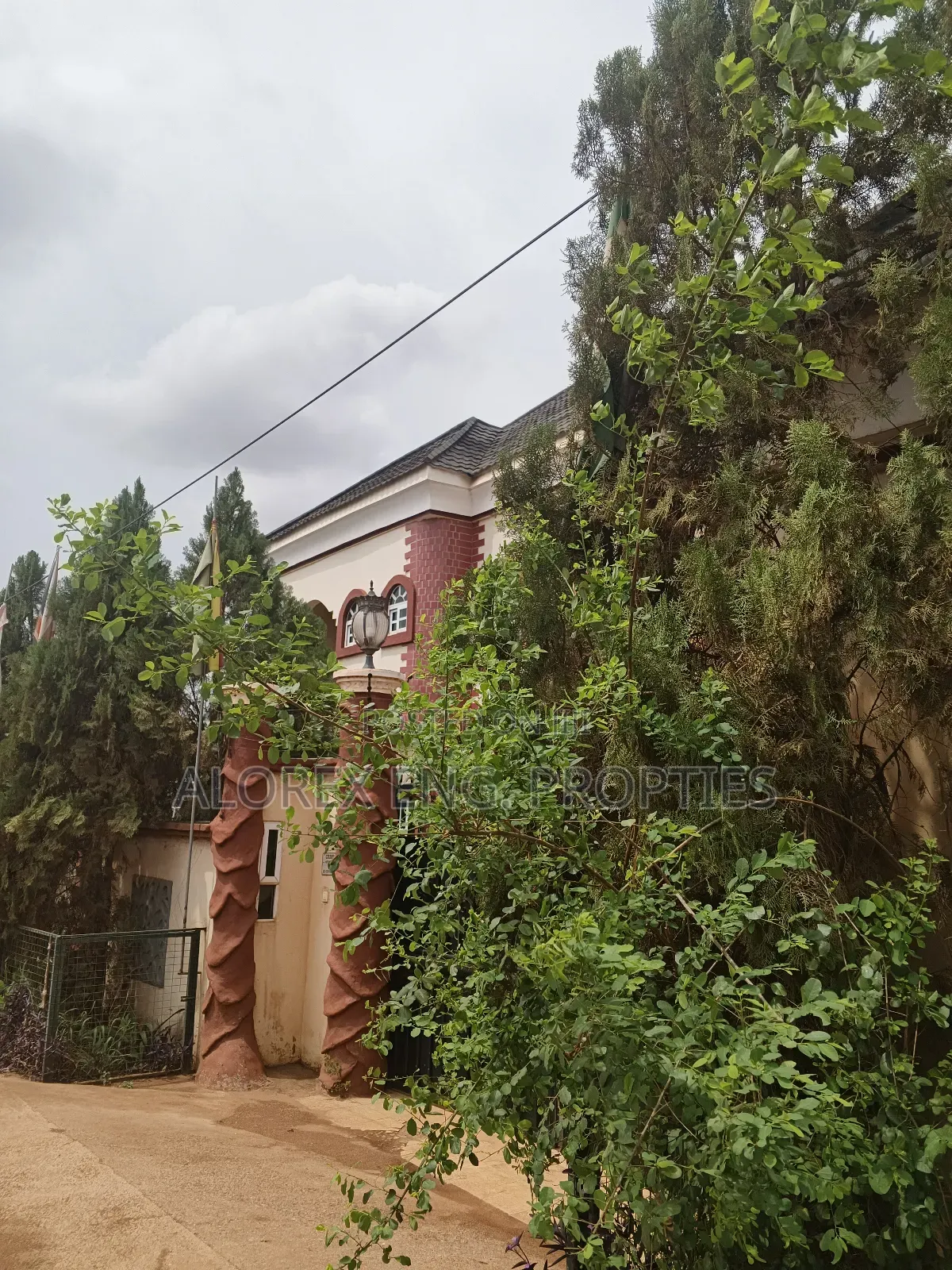 2bdrm Apartment in Abokobi, Pentecost for rent in Pentecost