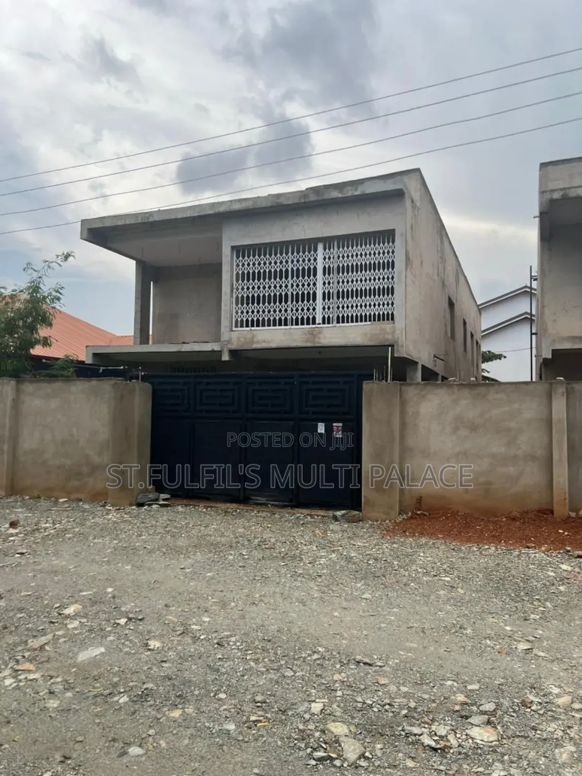4bdrm House in Oyarifa, Ghana Flag for sale in Ghana Flag