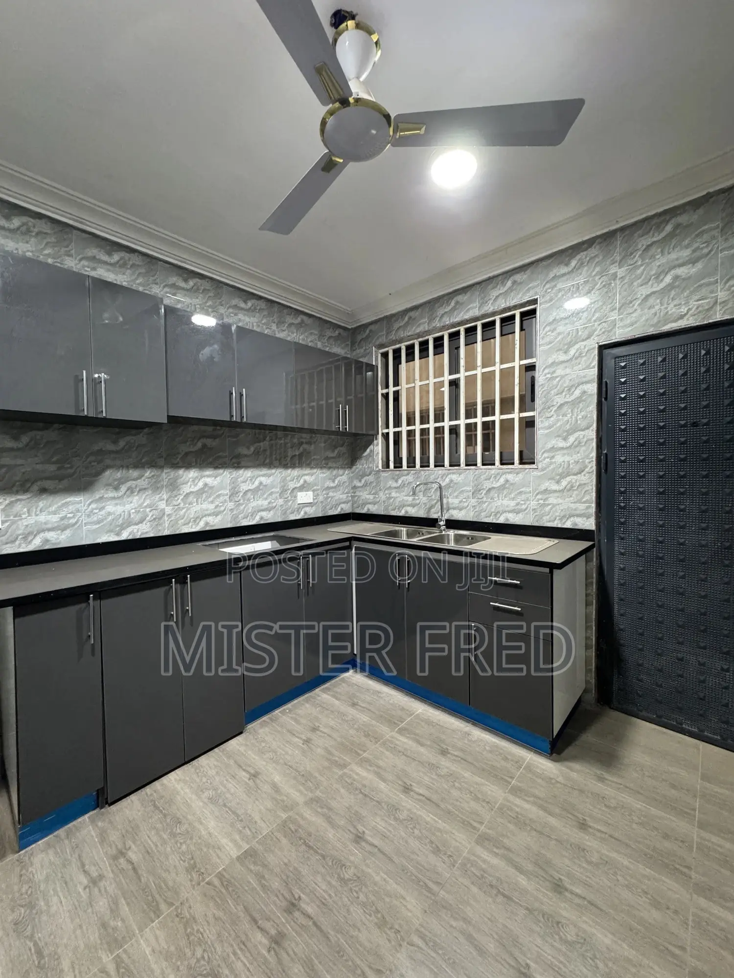 3bdrm Apartment in Mile 11, Weija for rent in Weija