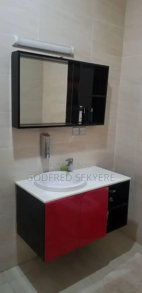 Furnished 5bdrm Apartment in Adeleke Estates, Kumasi Metropolitan in Kumasi Metropolitan