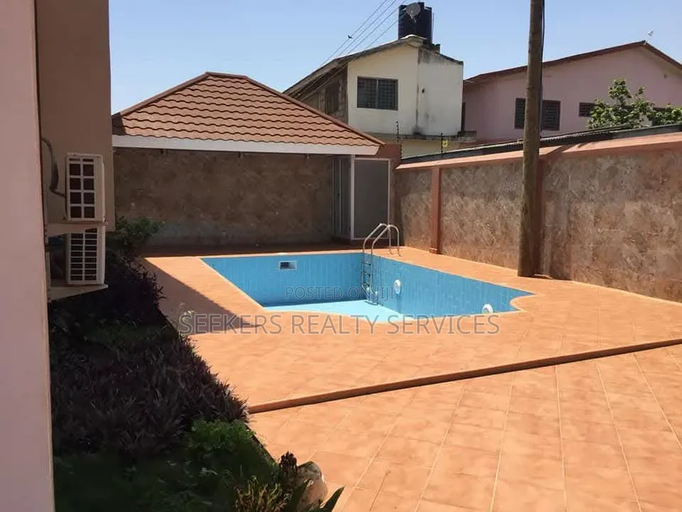 4bdrm House in Seekers Realty, Dzorwulu for rent in Dzorwulu