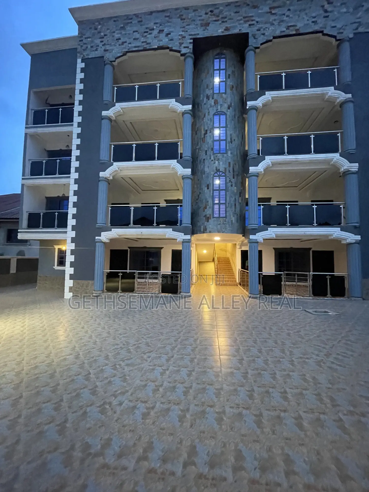 2bdrm Apartment in Gethsemeny Alley, West Hills Mall Area for rent in West Hills Mall Area
