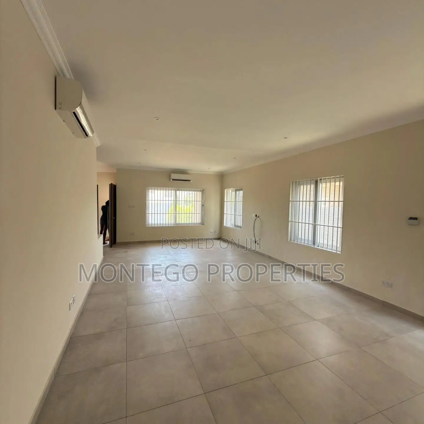 4bdrm House in East Airport for rent in Airport Residential Area