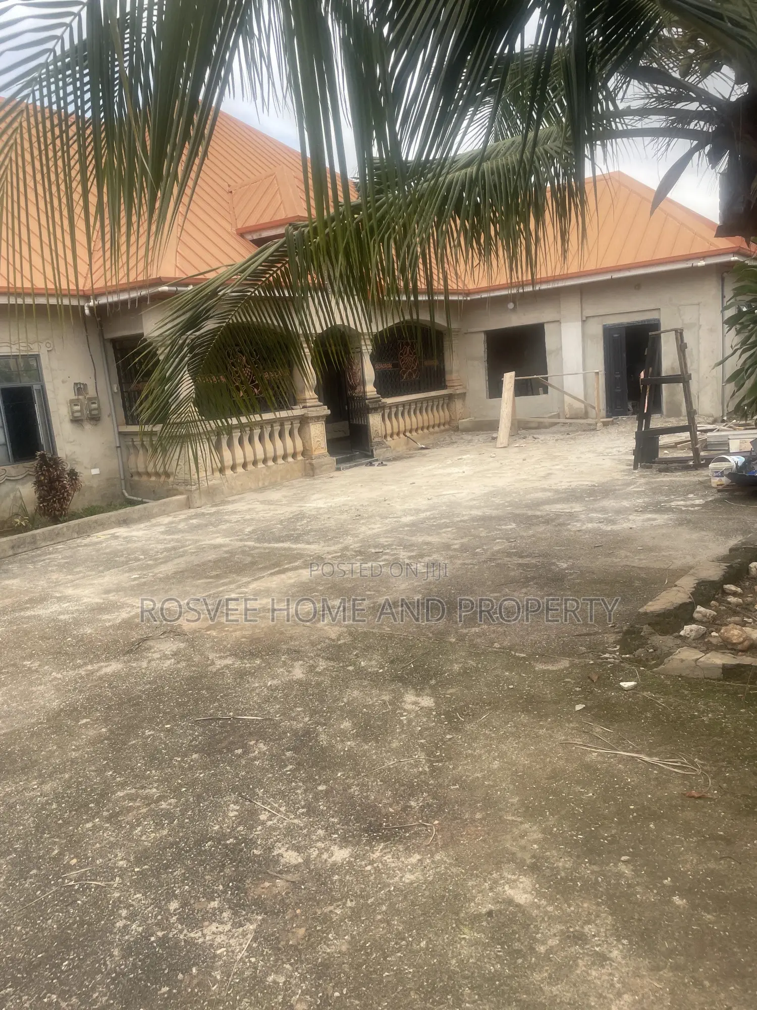 6bdrm House in Nyankyereniase, Kumasi Metropolitan for sale in Kumasi Metropolitan