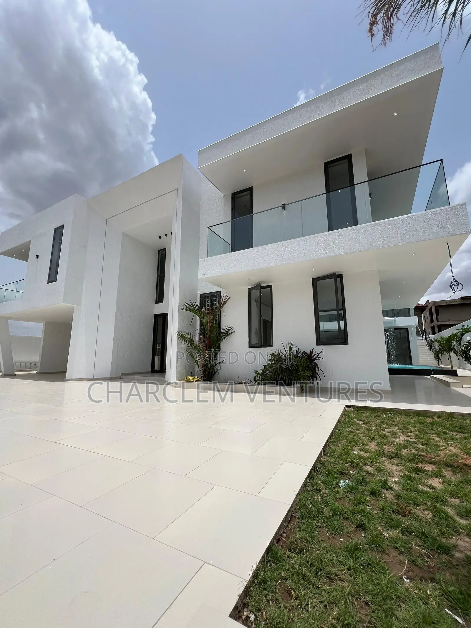 5bdrm House in Charclem Ventures, Oyarifa for sale in Oyarifa